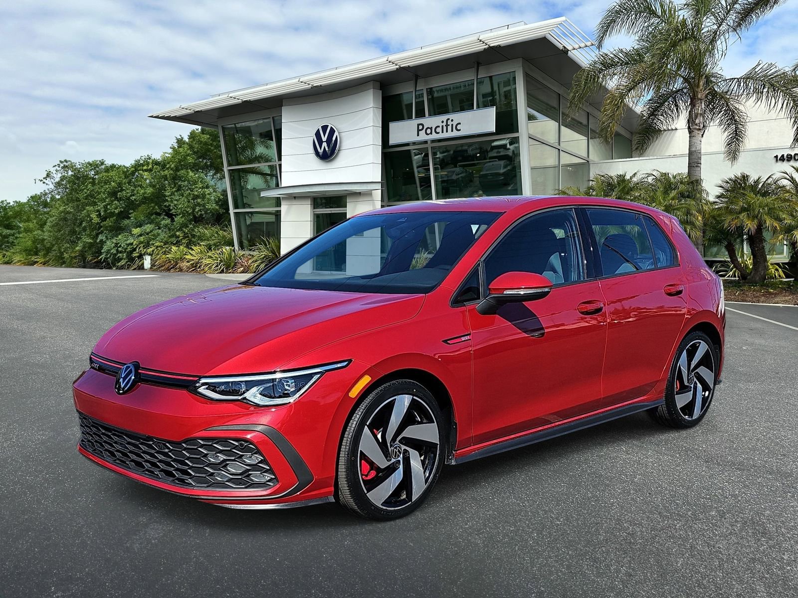Certified 2024 Volkswagen GTI S