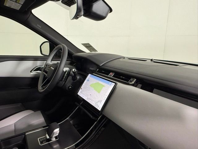 2026 Land Rover Range Rover Velar Dynamic SE