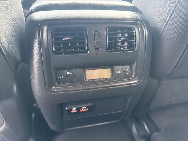 2020 Nissan Pathfinder S