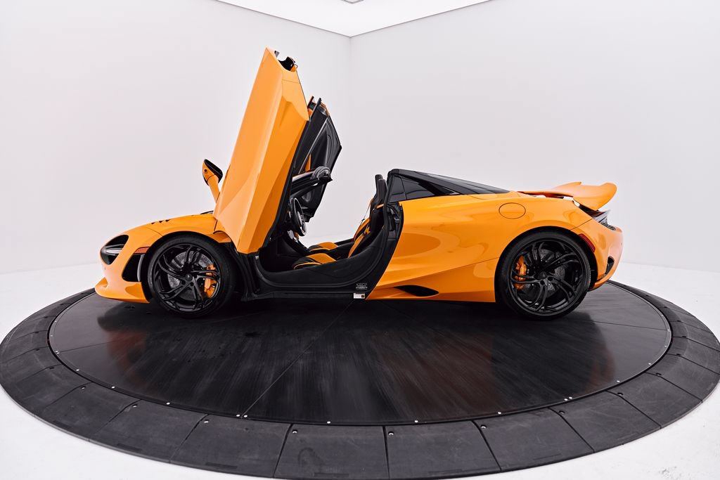 Used 2025 McLaren 750S Spider photo 27