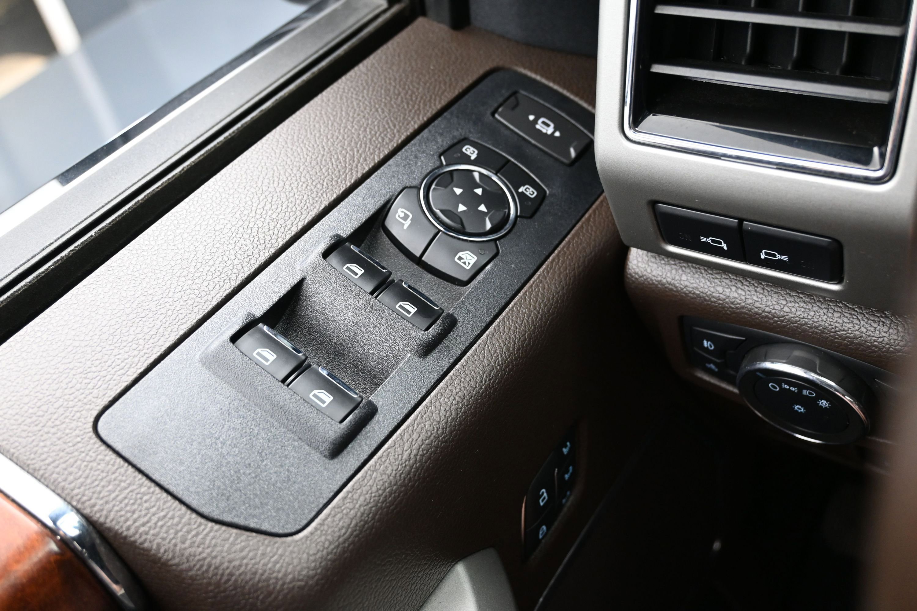 2022 Ford F350 King Ranch