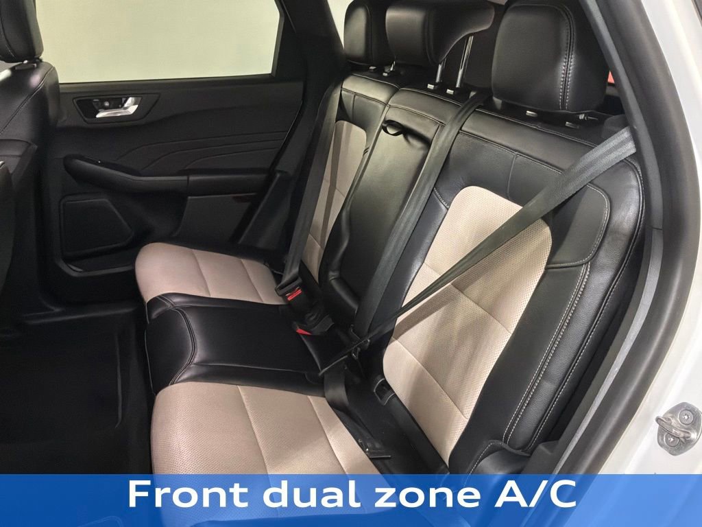 2021 Ford Escape Titanium