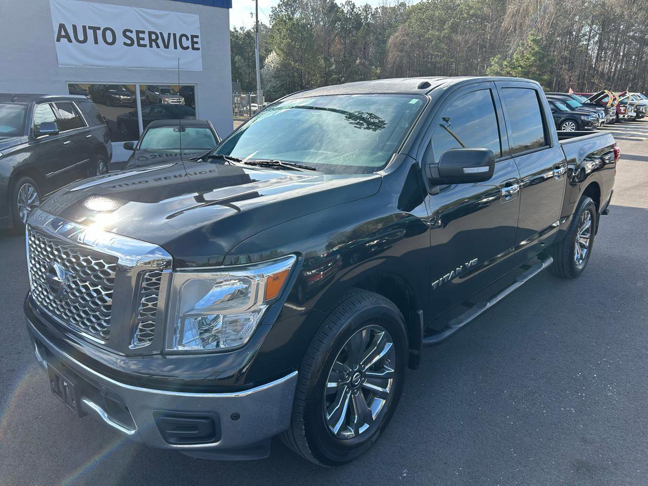 2018 Nissan Titan SV