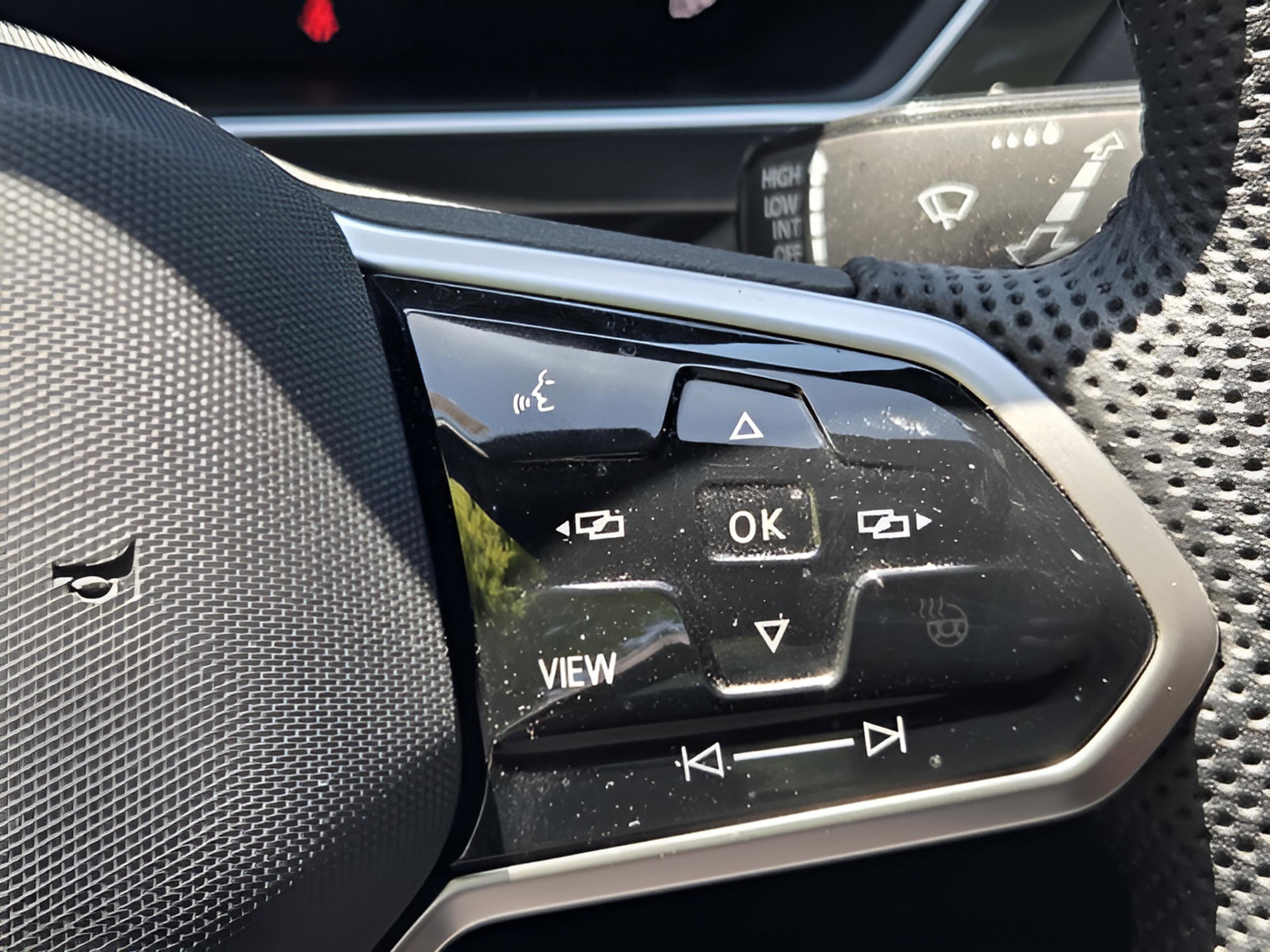 2022 Volkswagen Tiguan SE R-Line