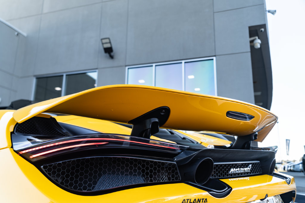 Used 2021 McLaren 720S Luxury photo 17