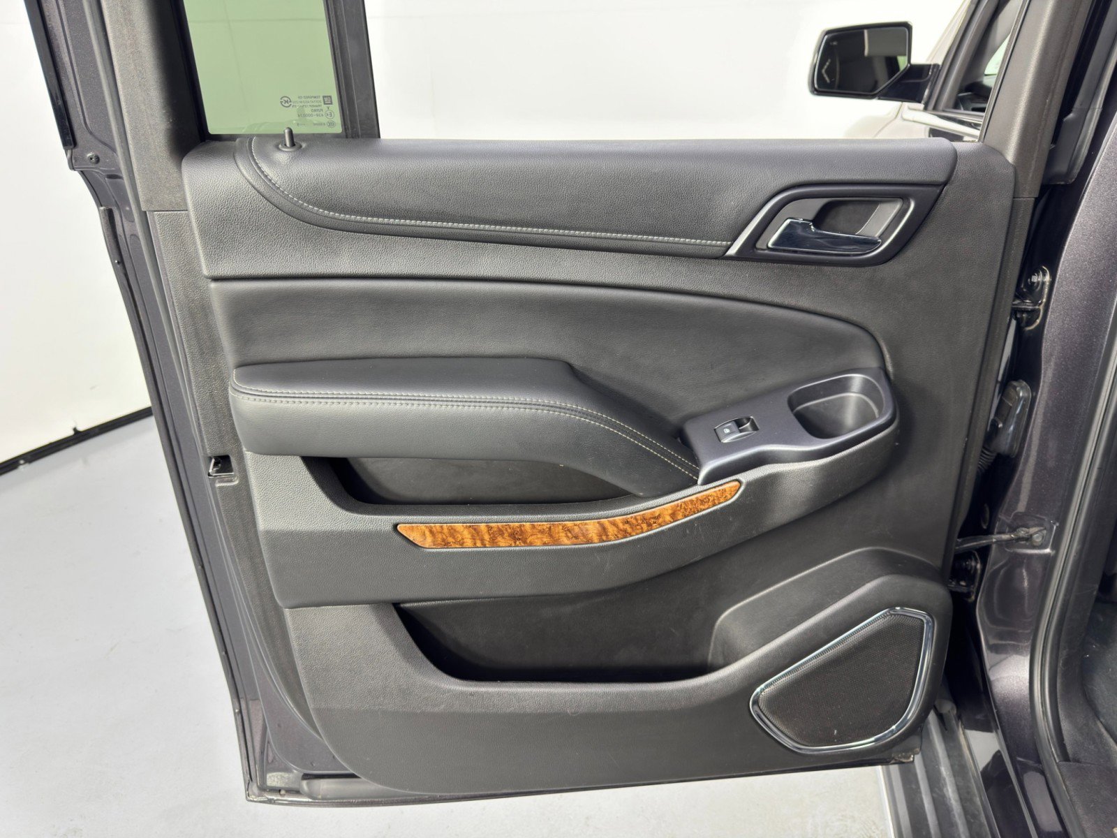 2015 Chevrolet Suburban LTZ