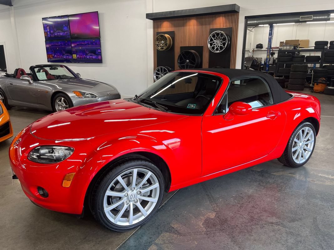 Used 2008 MAZDA MX-5 Miata Grand Touring w/ Premium Pkg