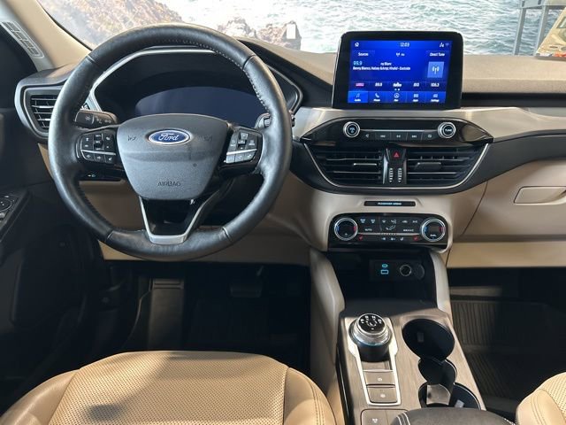 2021 Ford Escape Titanium