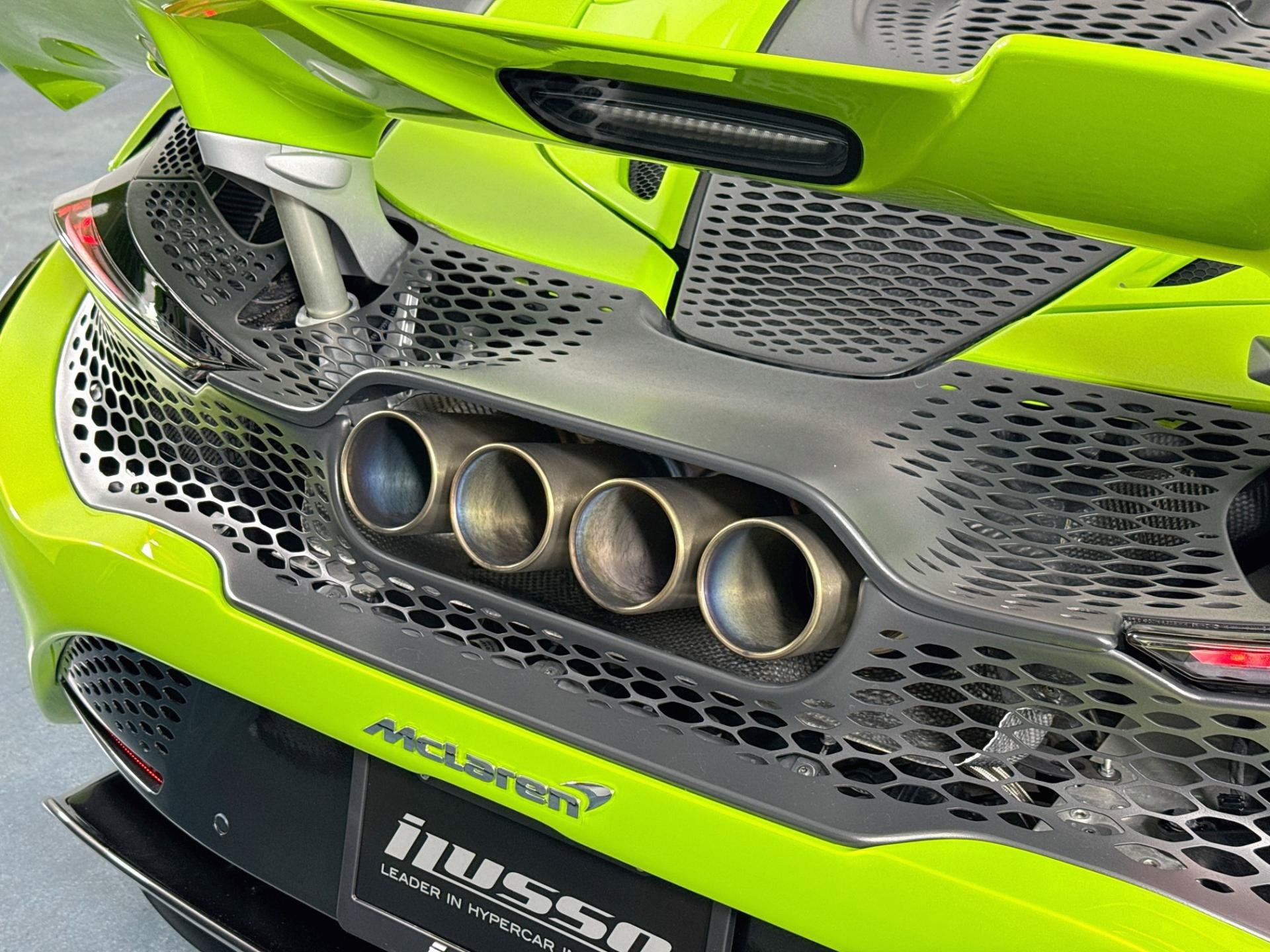 Used 2022 McLaren 765LT photo 69
