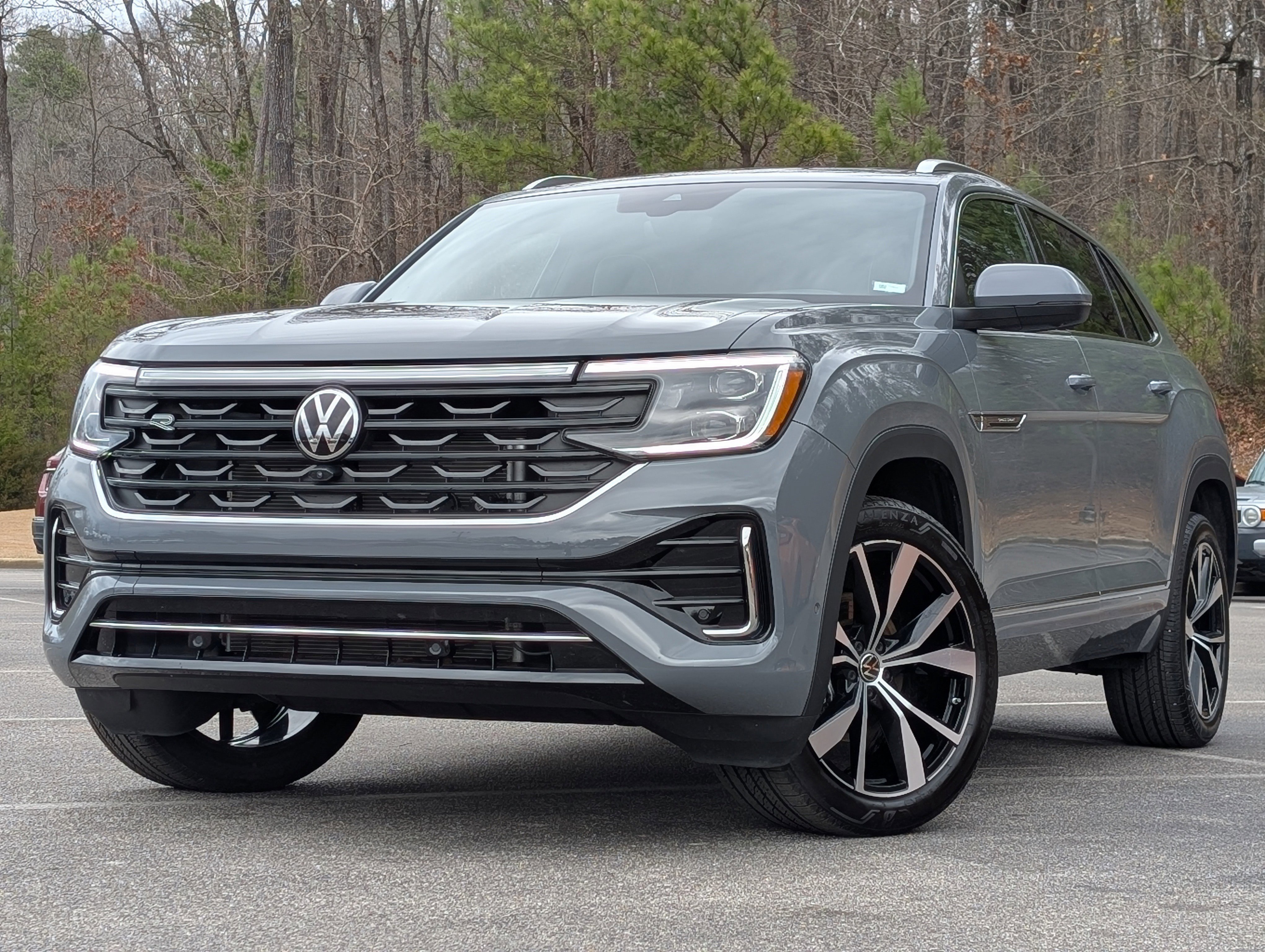 2025 Volkswagen Atlas Cross Sport SEL Premium R-Line