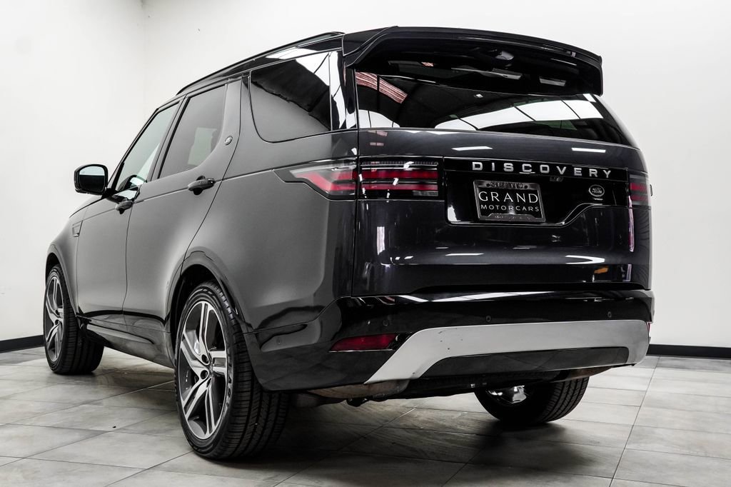 2023 Land Rover Discovery Metropolitan Edition