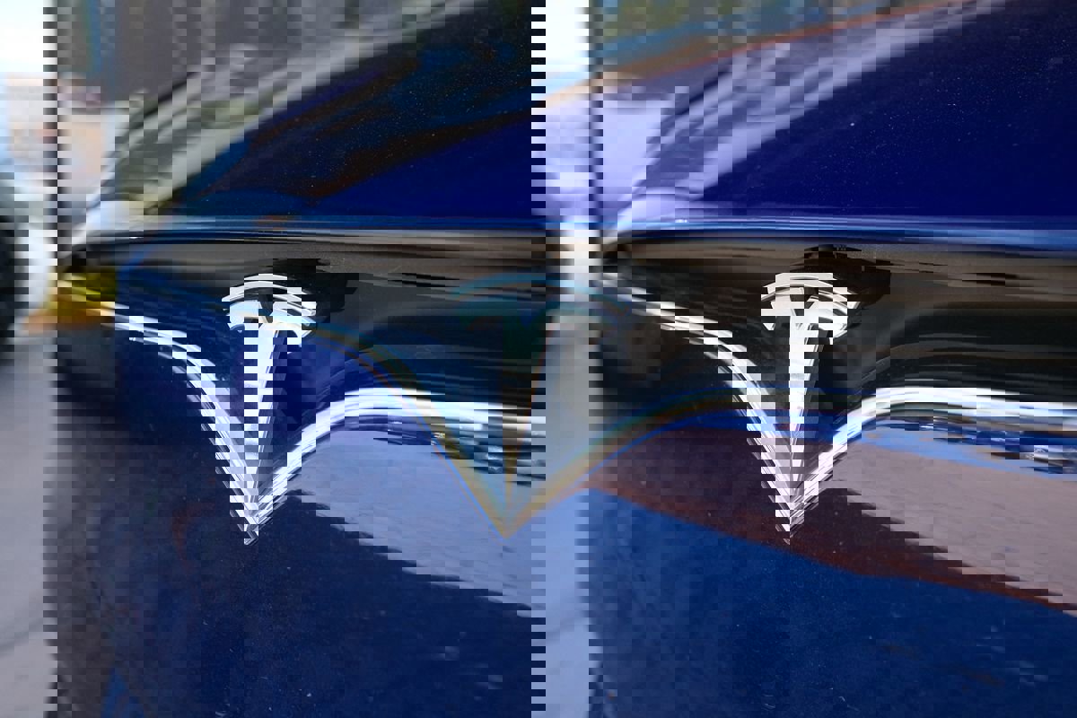 2018 Tesla Model S 75D