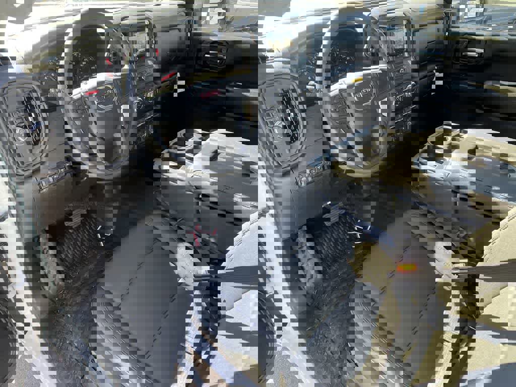 2025 GMC Sierra 3500 Pro