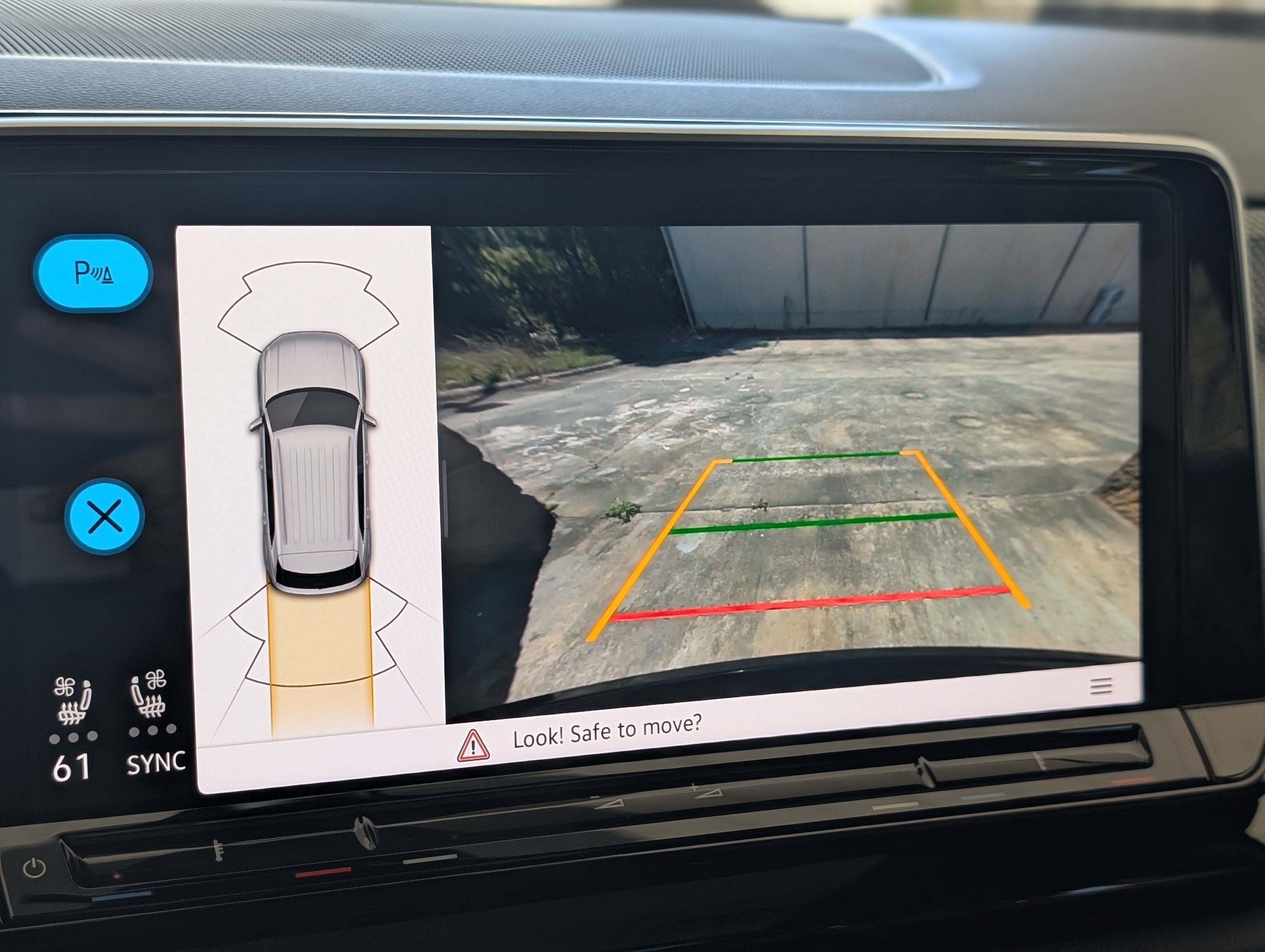 2025 Volkswagen Atlas Cross Sport SEL
