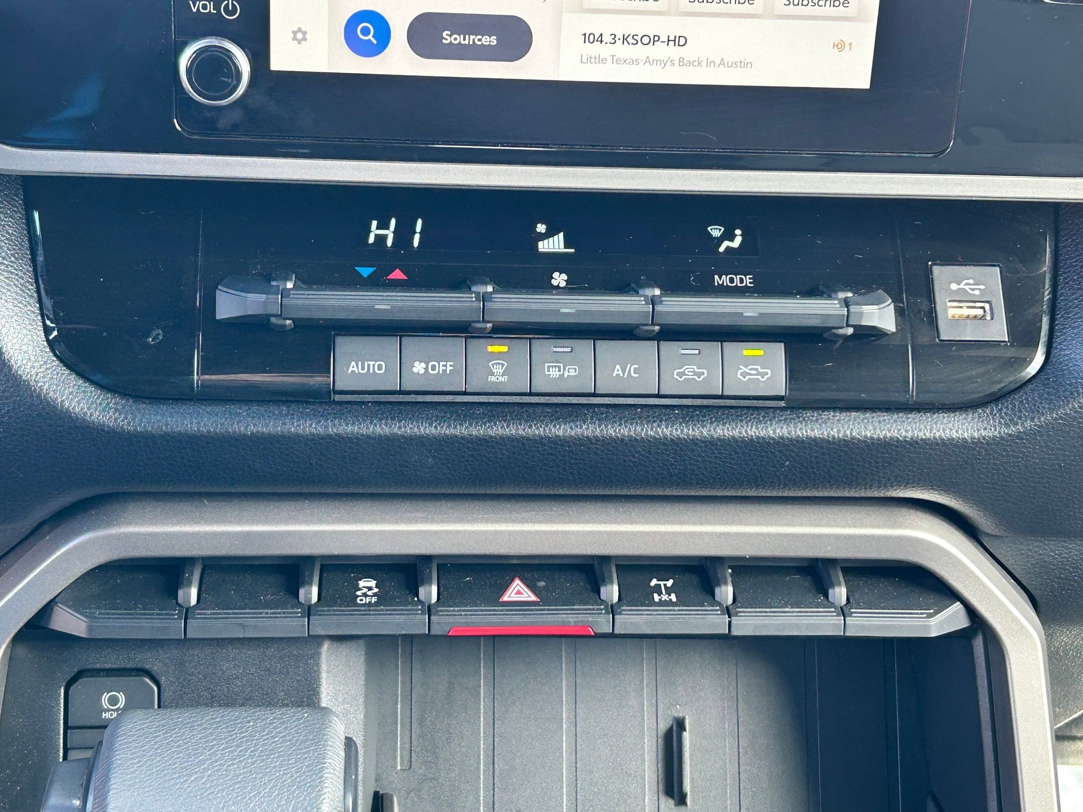 2025 Toyota Tundra SR5