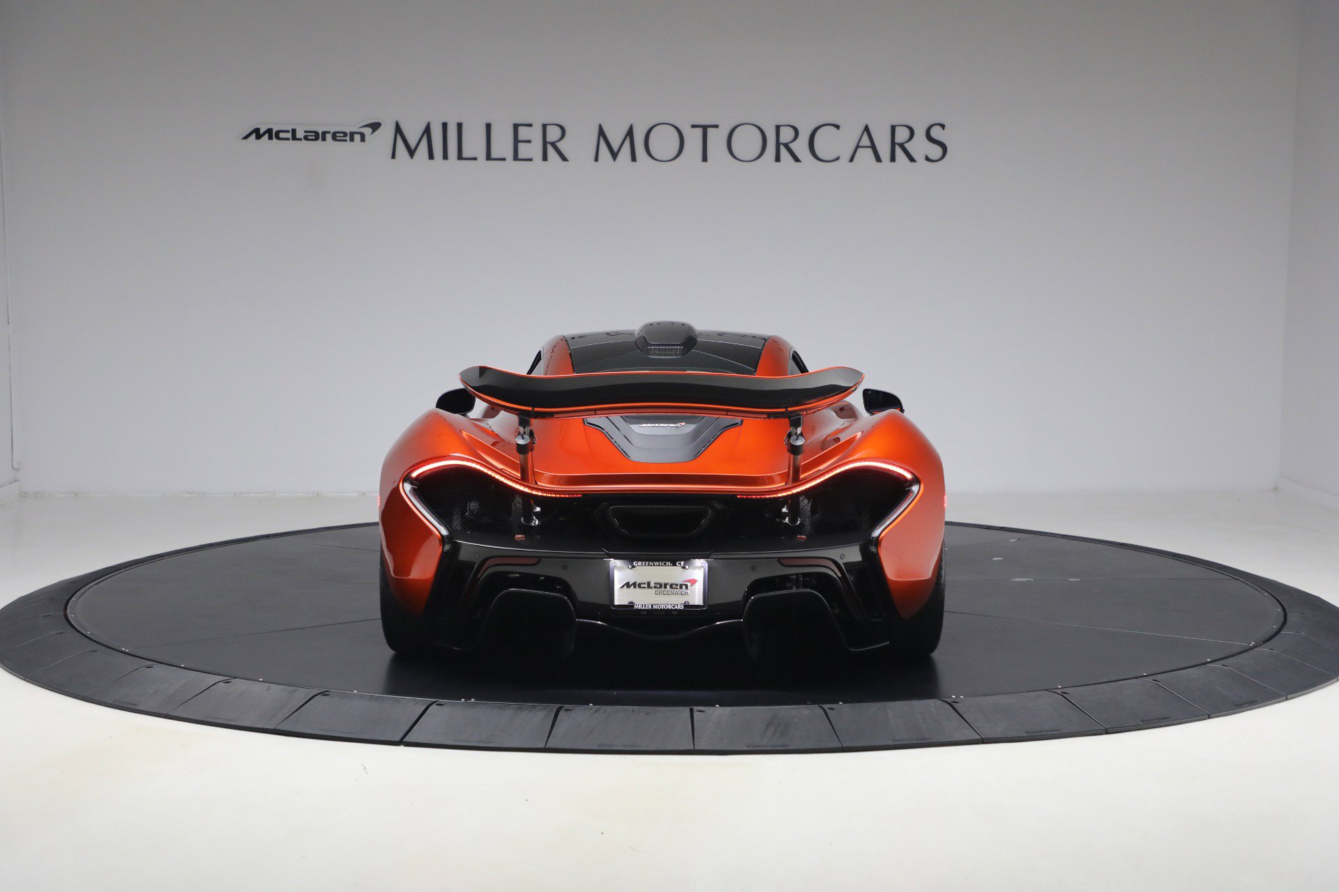 Used 2015 McLaren P1 photo 6