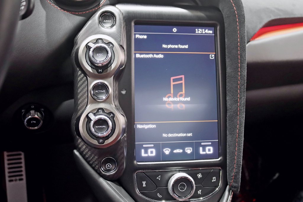 Used 2018 McLaren 720S Performance photo 34
