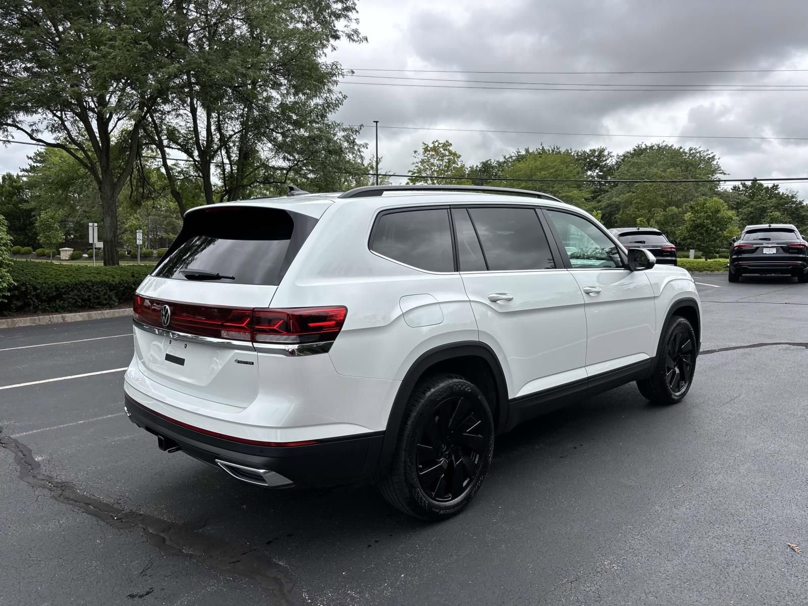 2026 Volkswagen Atlas SE