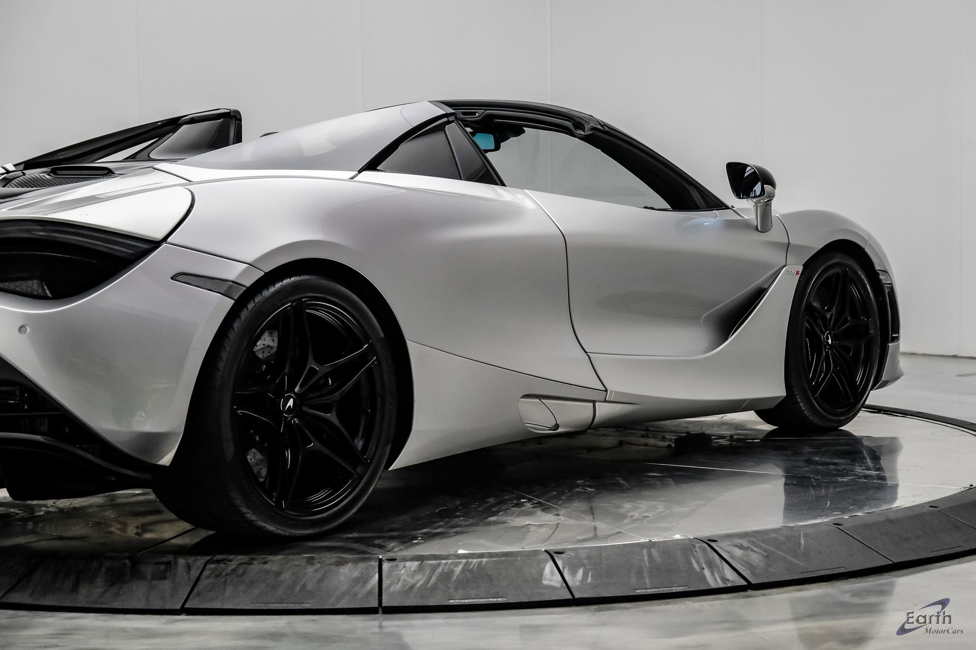 Used 2020 McLaren 720S Luxury photo 27