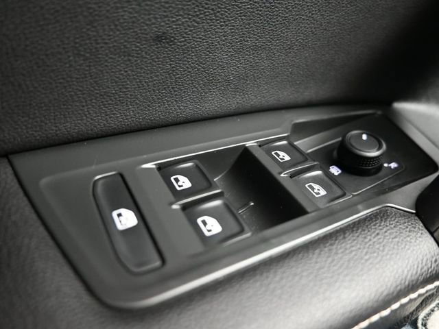 2022 Volkswagen Tiguan S