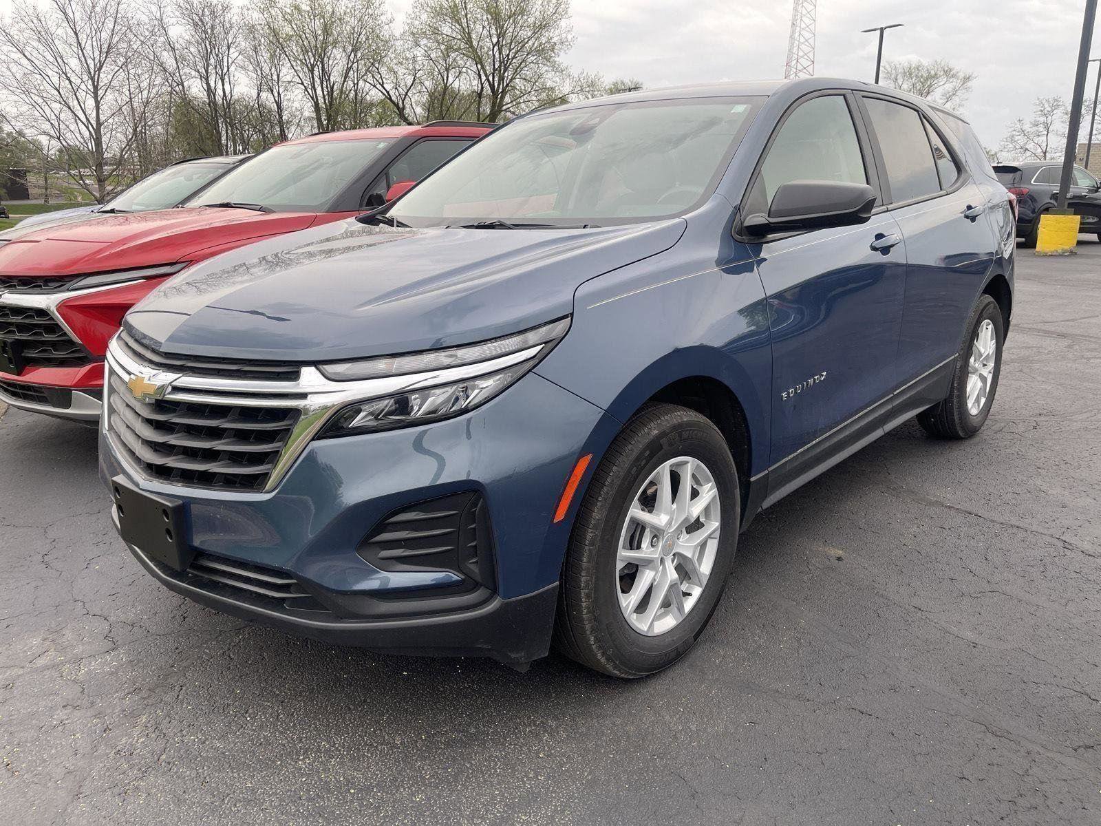 Used 2024 Chevrolet Equinox LS w/ LS Convenience Package