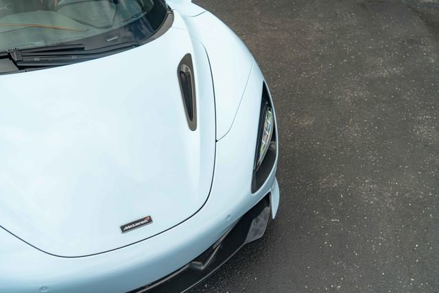 Used 2018 McLaren 720S Performance photo 30