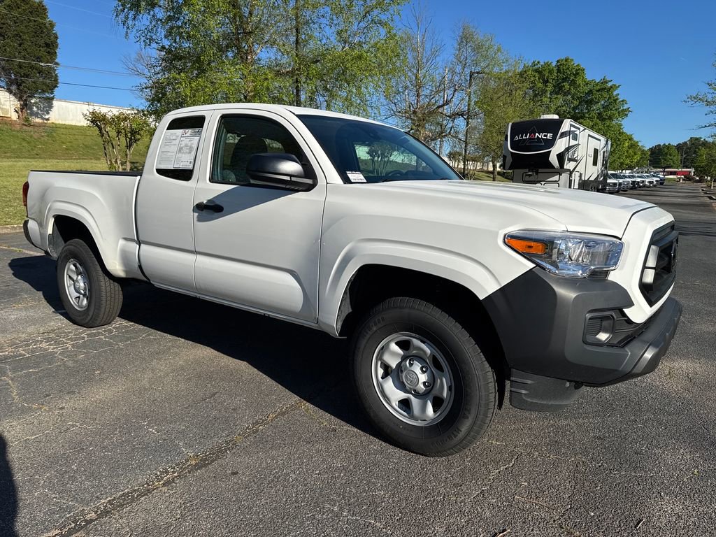 2022 Toyota Tacoma SR