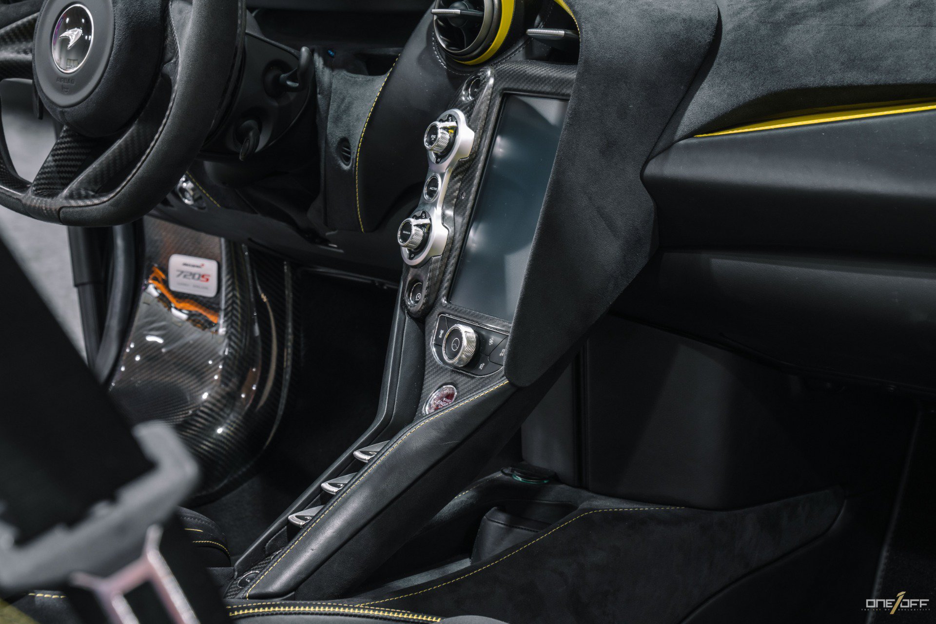 Used 2020 McLaren 720S Performance photo 34