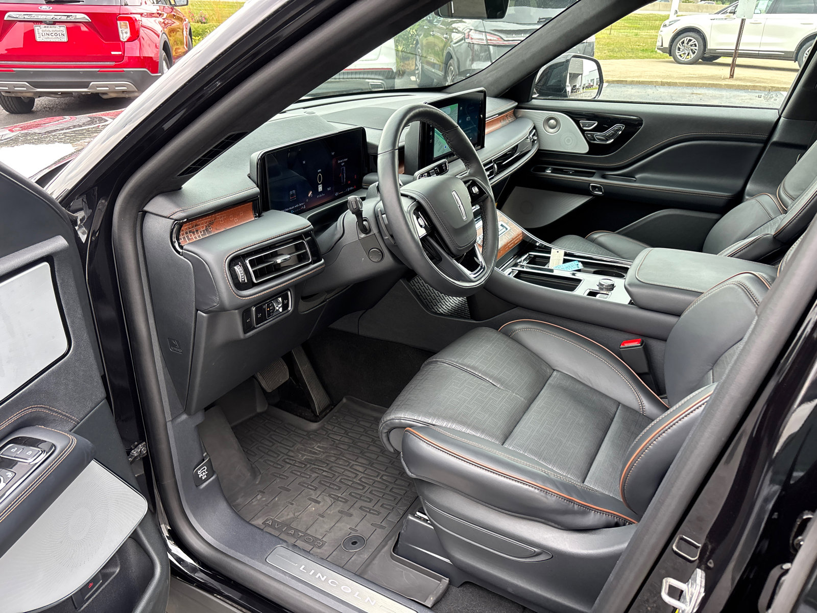 2025 Lincoln Aviator Black Label