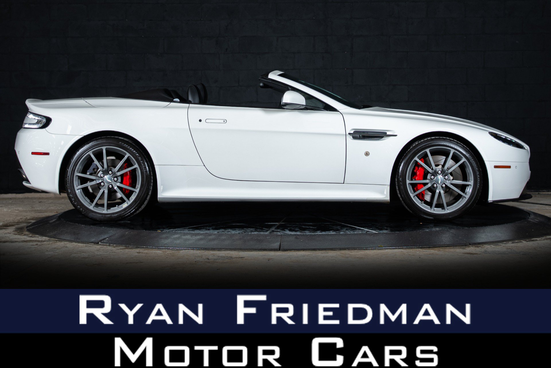 Used 2015 Aston Martin V8 Vantage GT