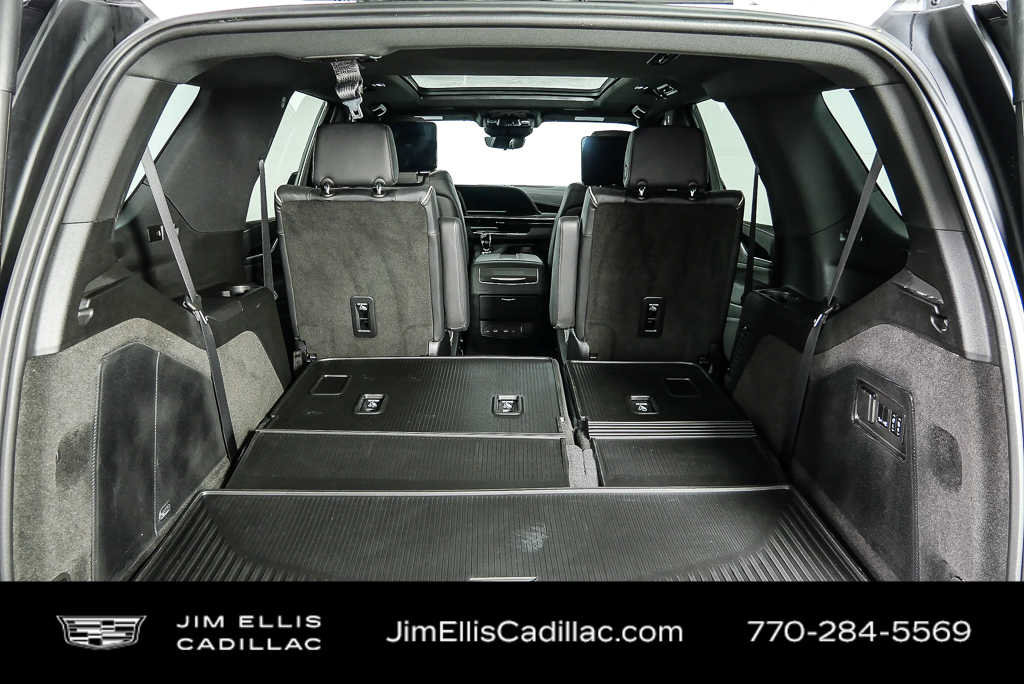 2024 Cadillac Escalade Sport