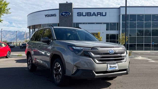 Used 2025 Subaru Forester Premium w/ Convenience Package #2