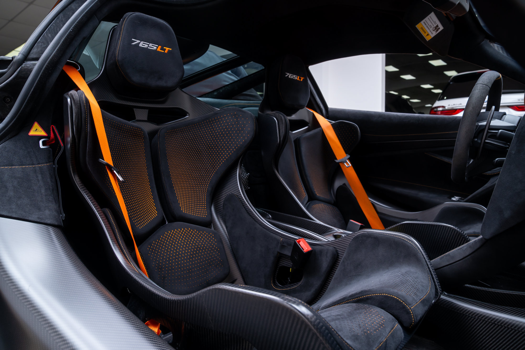Used 2021 McLaren 765LT photo 32