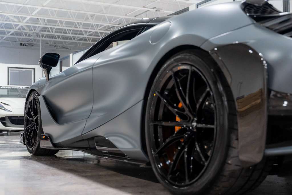 Used 2021 McLaren 765LT photo 34