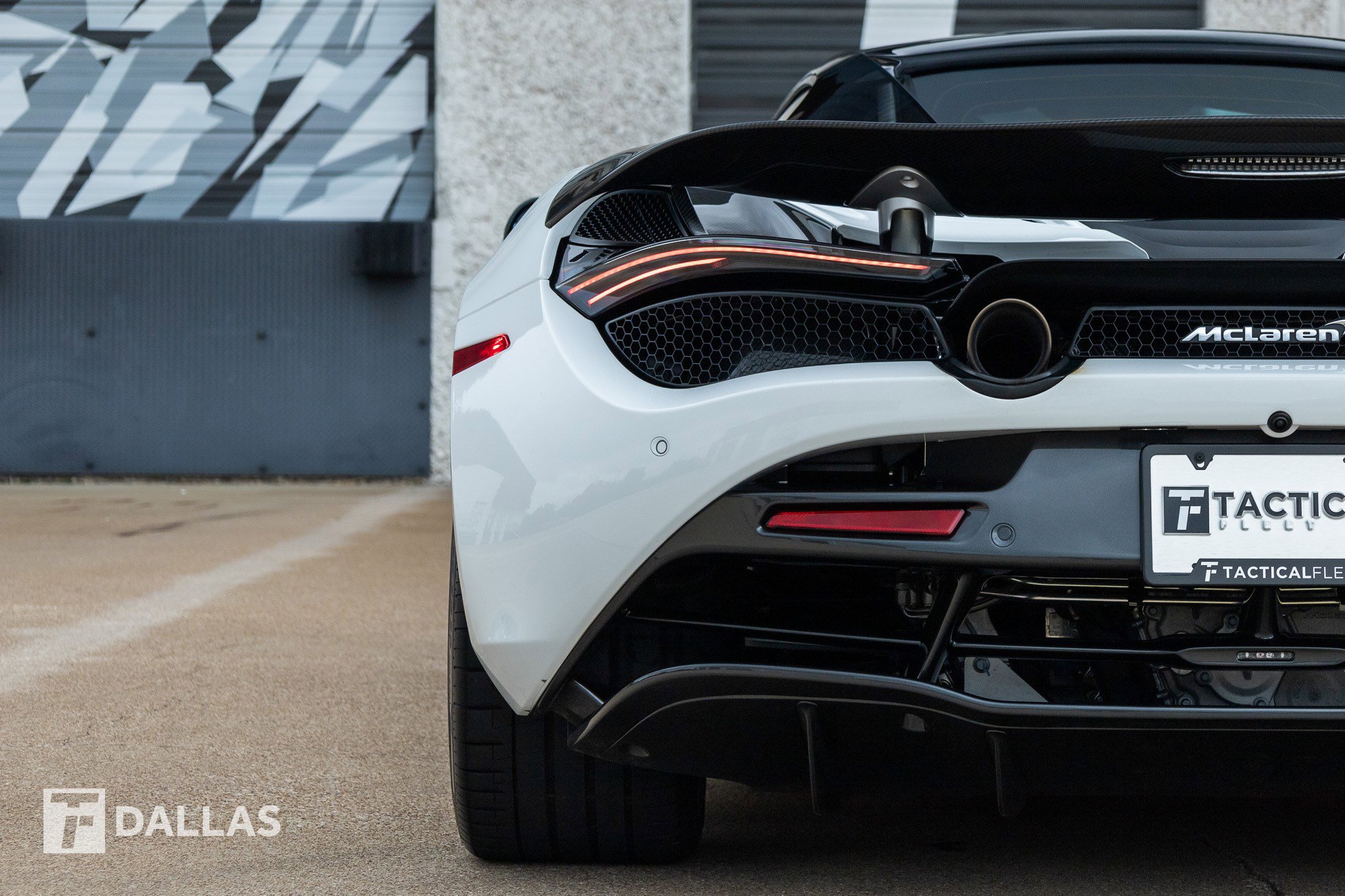 Used 2022 McLaren 720S Performance photo 14