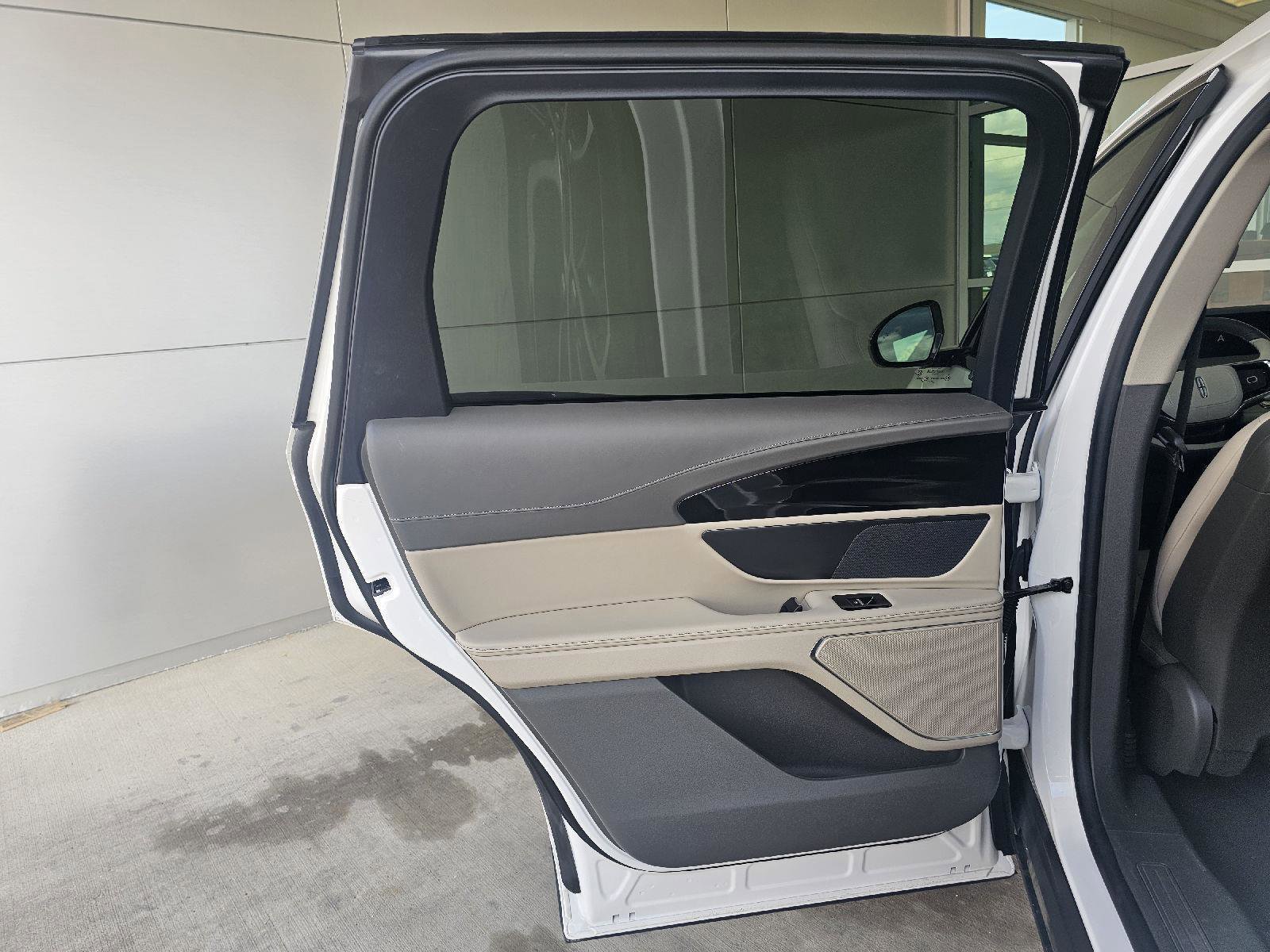 2025 Lincoln Nautilus Premier