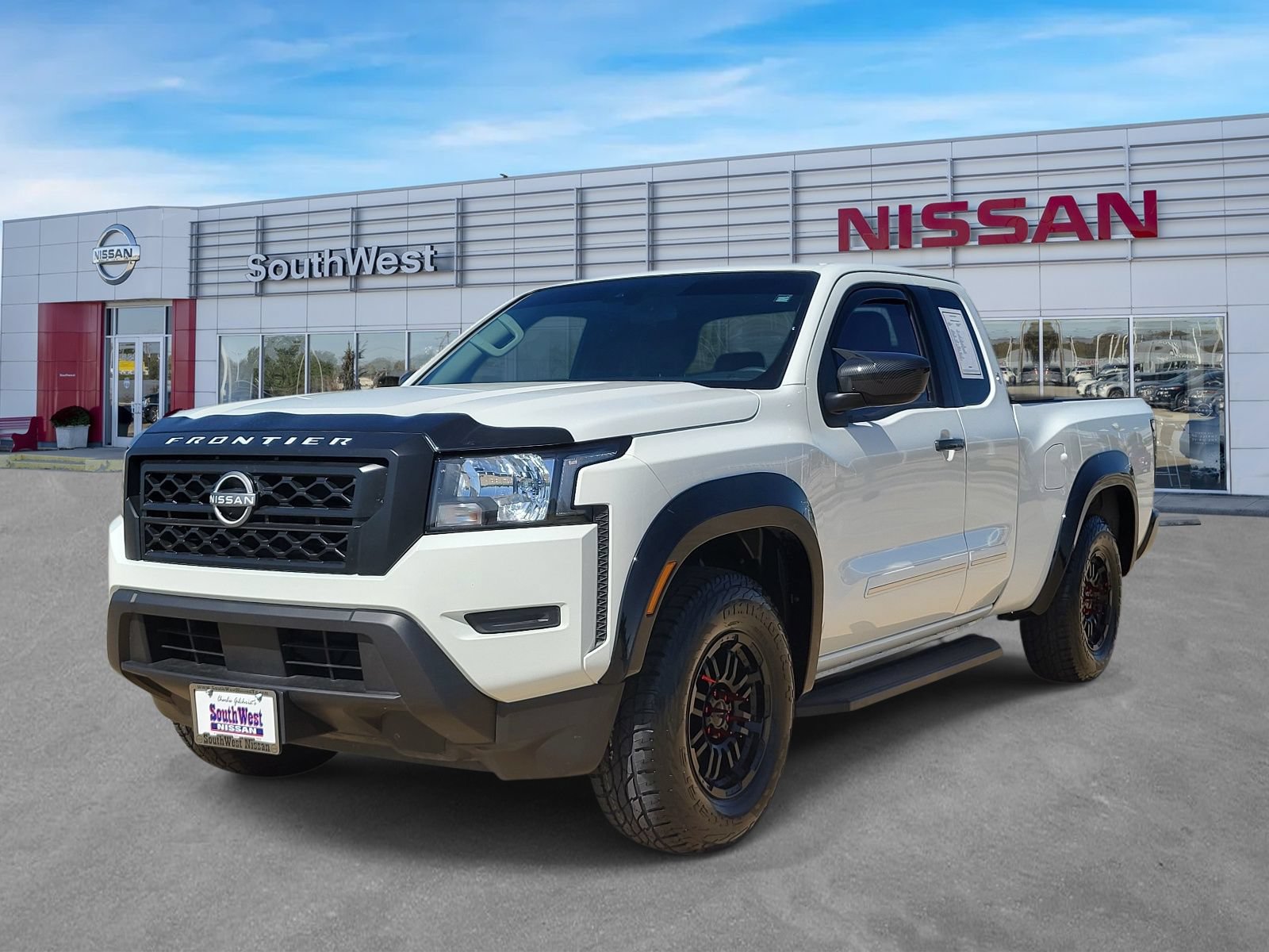 Used 2023 Nissan Frontier S w/ Technology Package