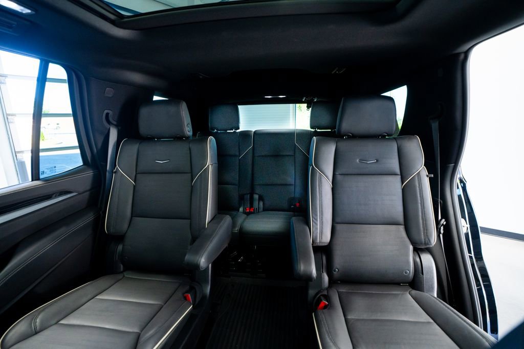 2025 Cadillac Escalade Sport