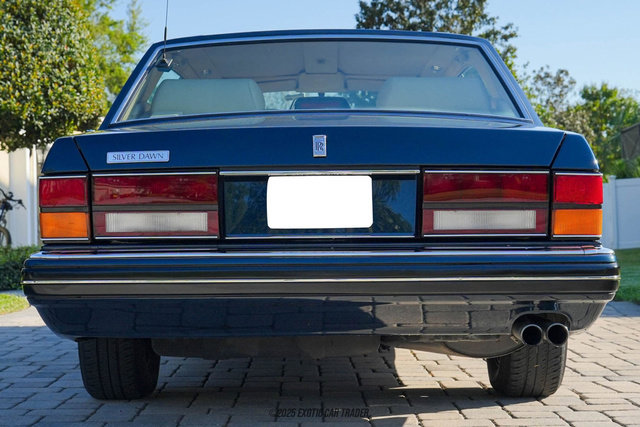 1996 Rolls-Royce Silver Dawn