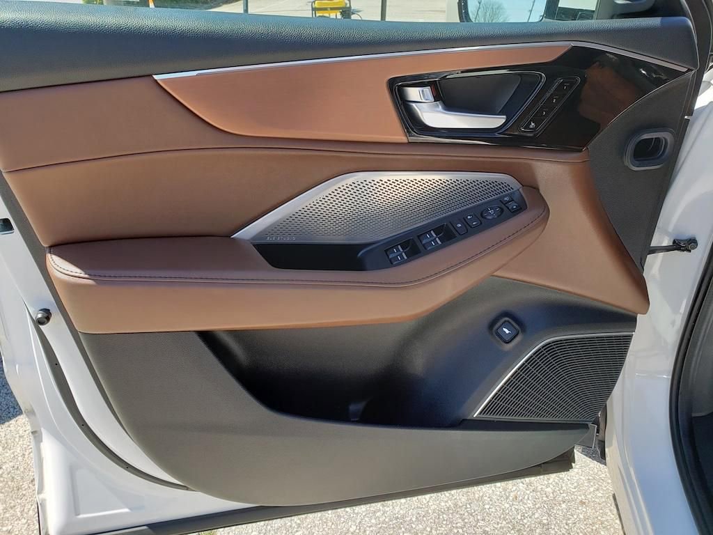 2024 Acura MDX SH-AWD w/ Technology Package