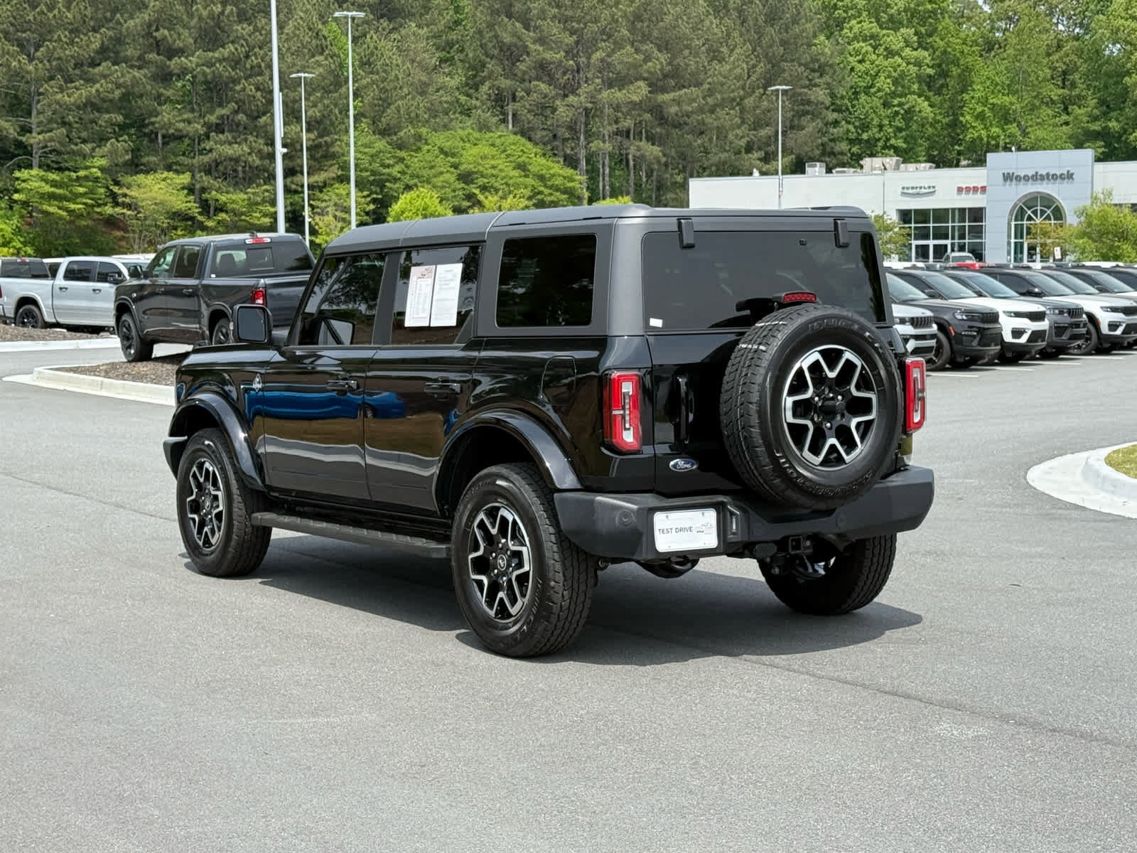 2024 Ford Bronco Outer Banks