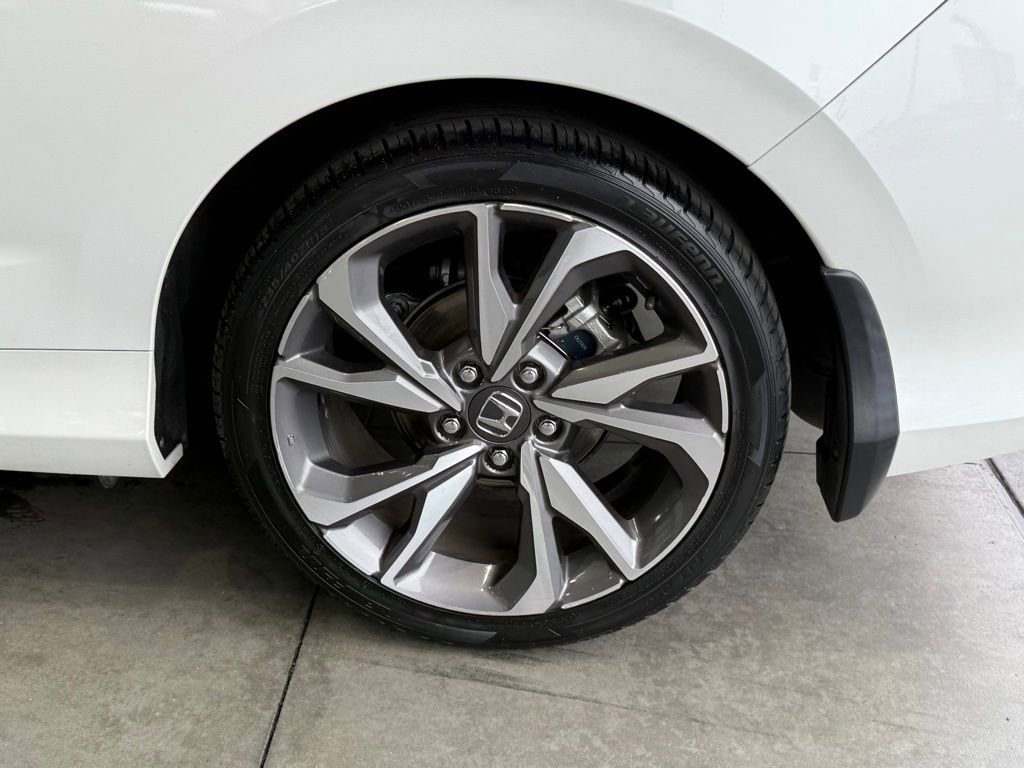 2019 Honda Civic Touring