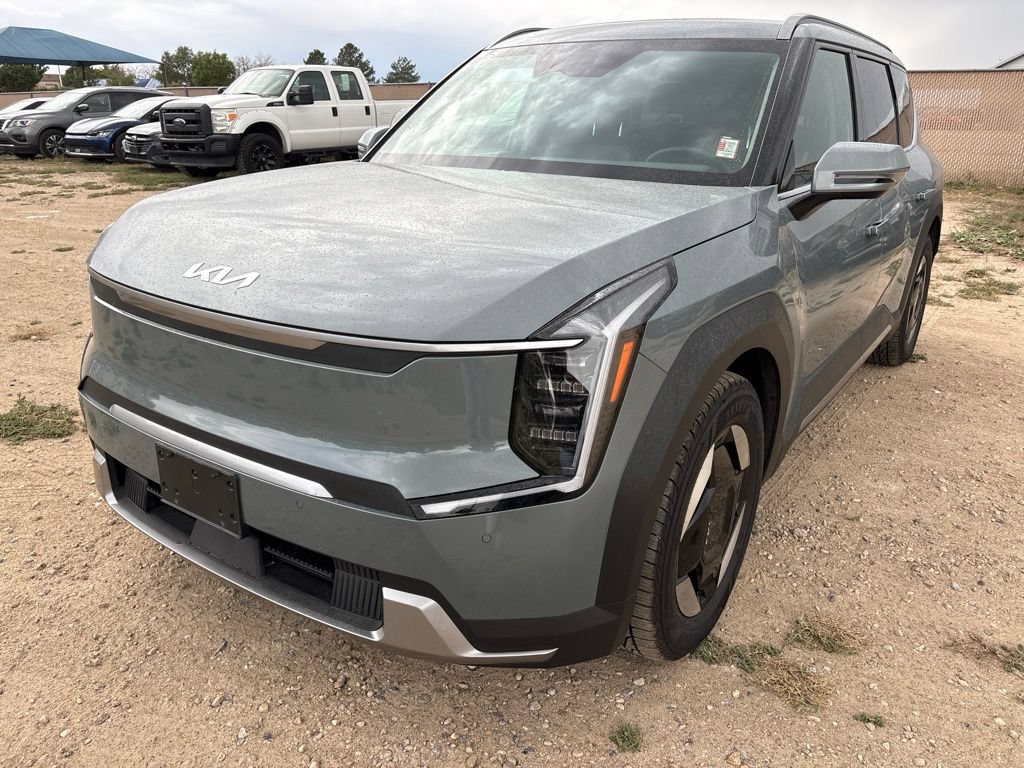 Certified 2024 Kia EV9 Wind