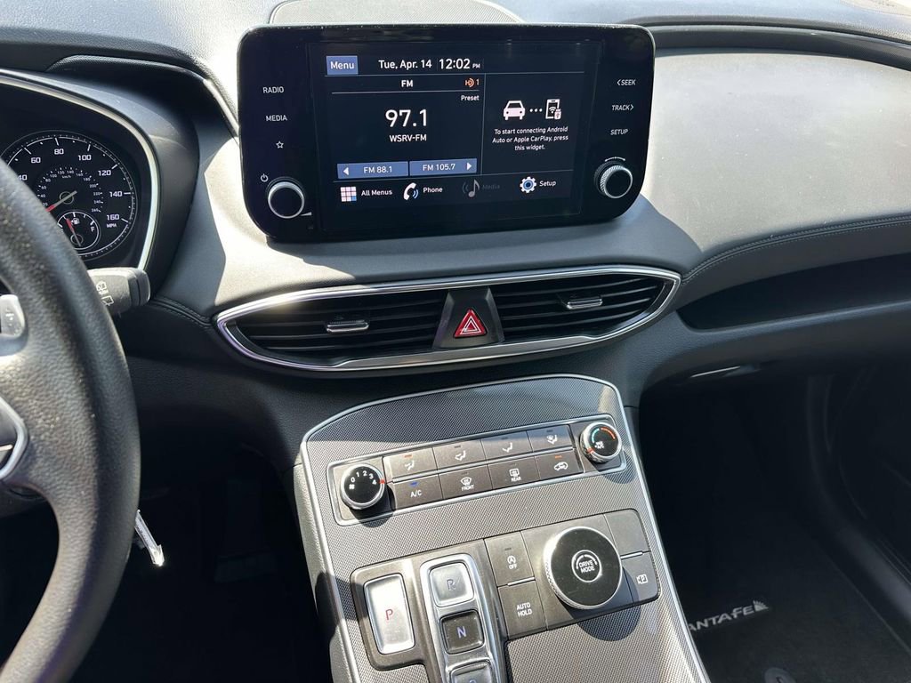 2023 Hyundai Santa Fe SE