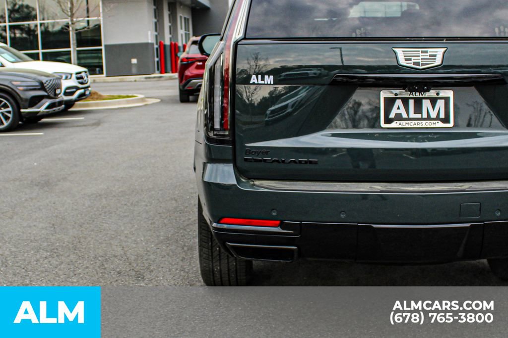 2025 Cadillac Escalade Sport