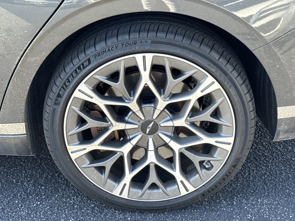 2025 Genesis G90 3.5T