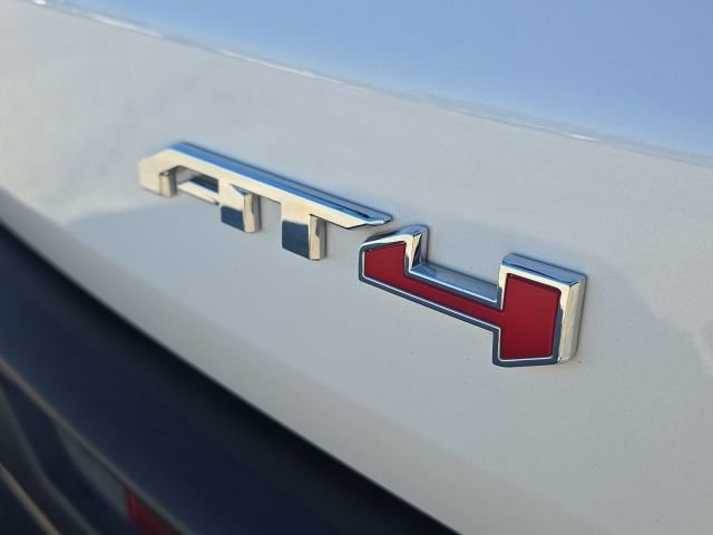 2024 GMC Acadia AT4
