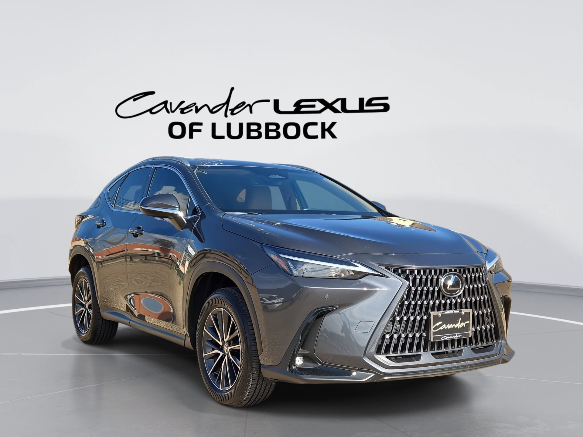 Certified 2025 Lexus NX 250 FWD w/ Accessory Package (Z1)
