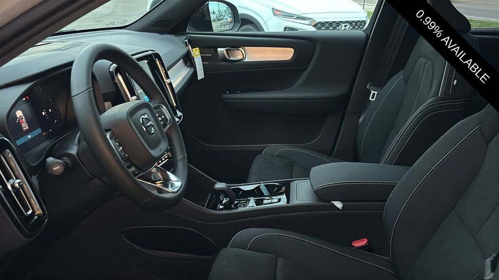 2026 Volvo Xc40 B5 Ultra