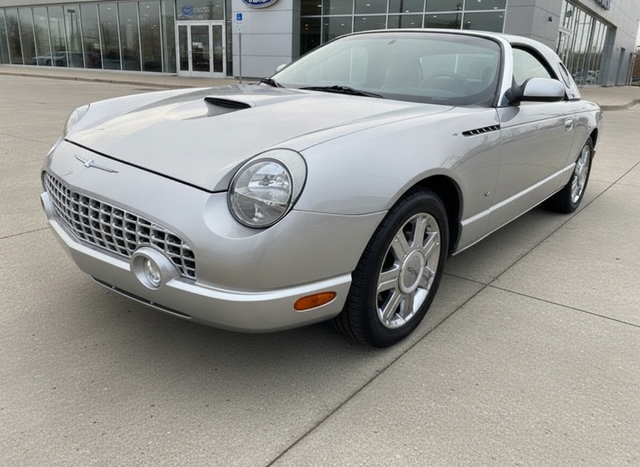 Used 2004 Ford Thunderbird